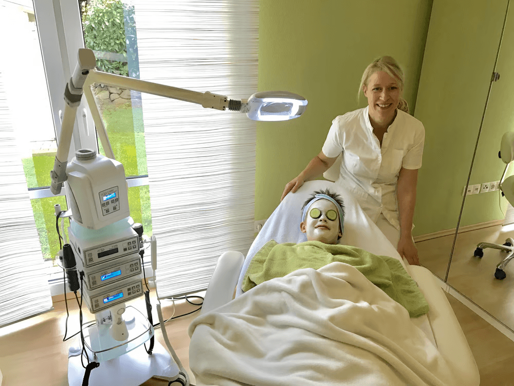 Cosmetic treatment 2