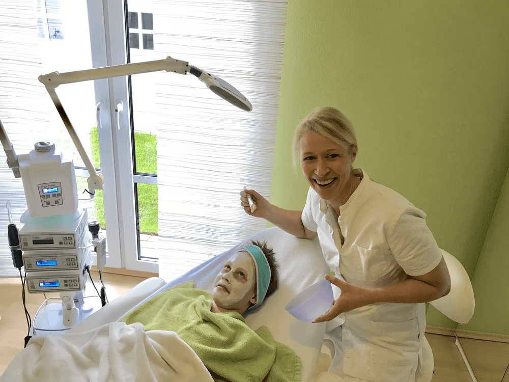 Cosmetic treatment 3